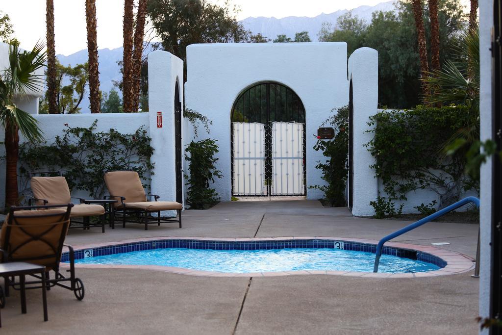 Two Bunch Palms Resort & Spa - Adults Only Desert Hot Springs Extérieur photo